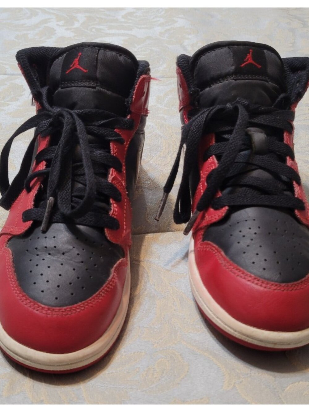 Nike Air Jordan 1 Mid Gym Red  Black White Size 3Y DQ8423-061